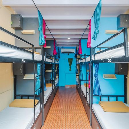 New Dormitory Afra มุมไบ ภายนอก รูปภาพ