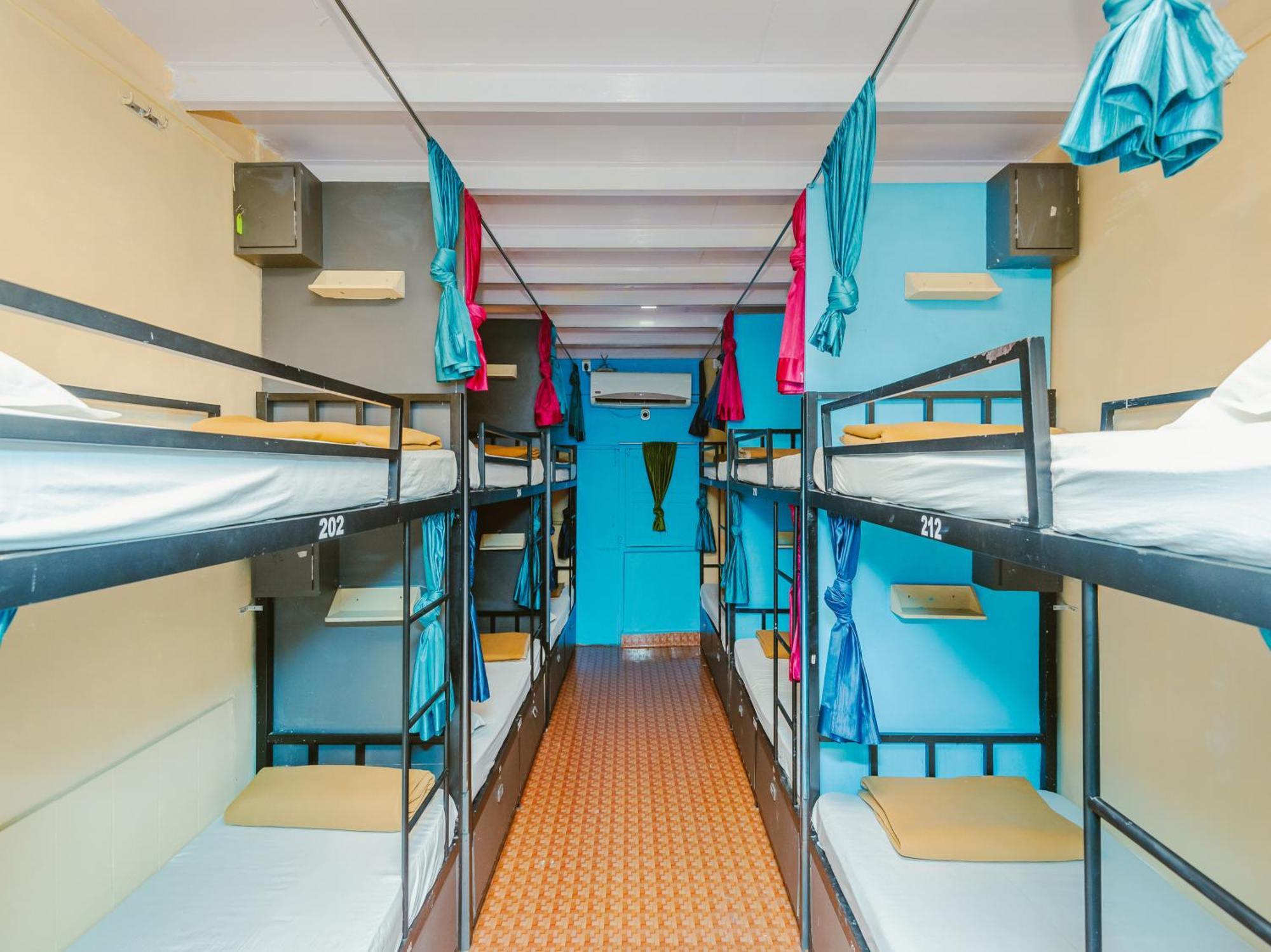 New Dormitory Afra มุมไบ ภายนอก รูปภาพ