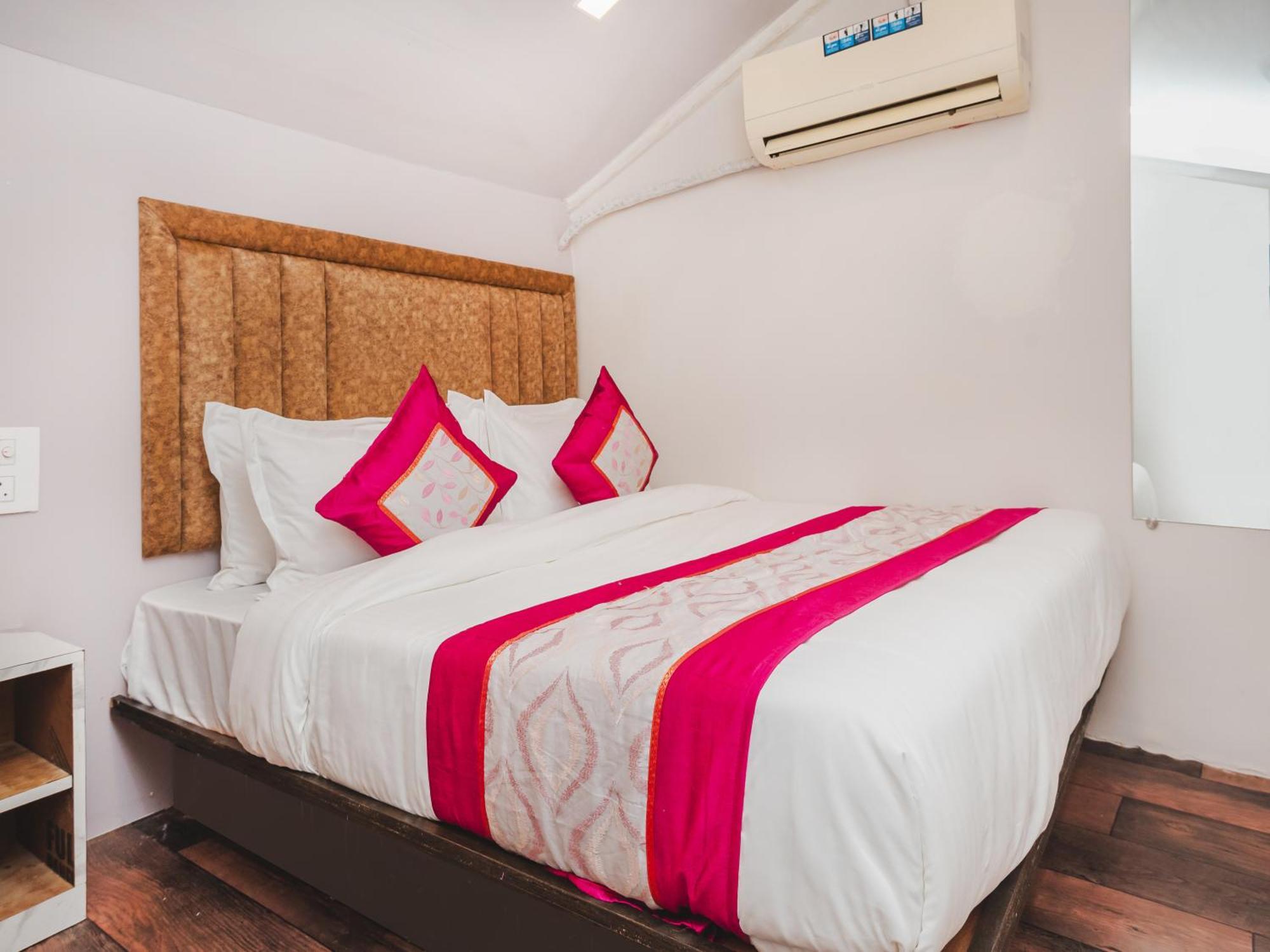 New Dormitory Afra มุมไบ ภายนอก รูปภาพ