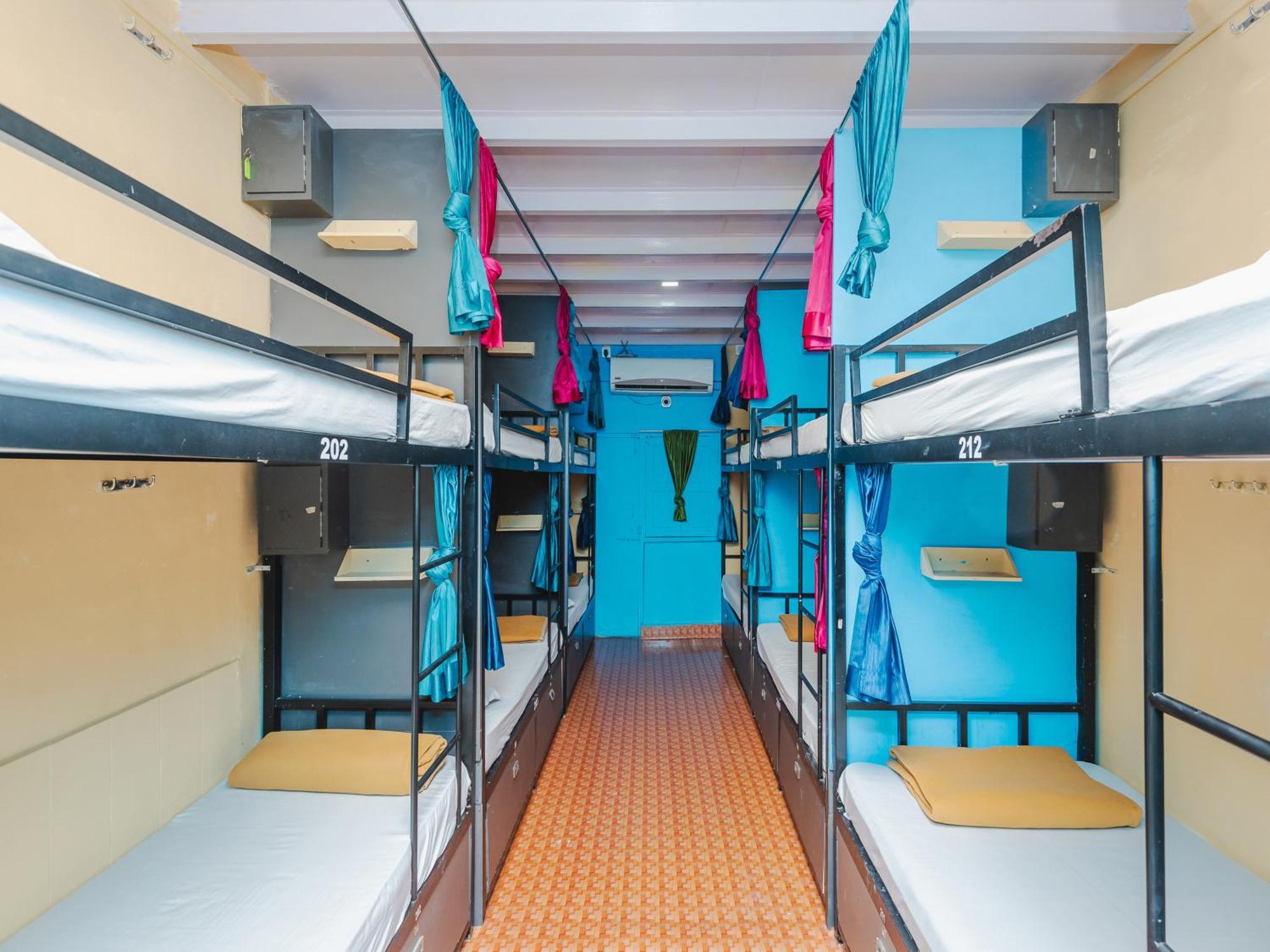 New Dormitory Afra มุมไบ ภายนอก รูปภาพ